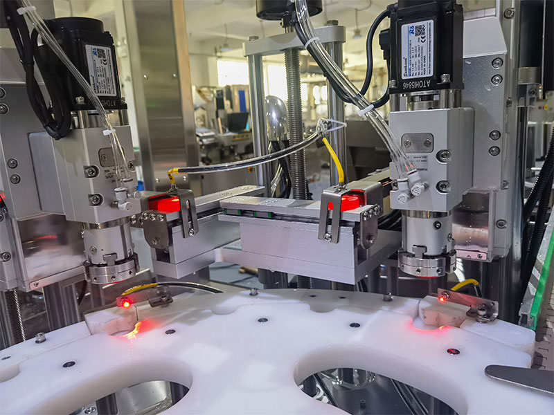 生物制剂自动灌装生产线铸就制药食品行业高精度(图4) 生物制剂自动灌装生产线铸就制药食品行业高精度(图4)